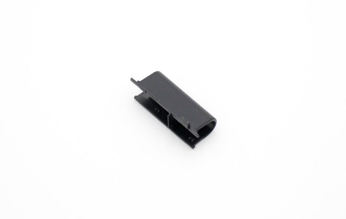 PX121E RIGHT HINGE CAP